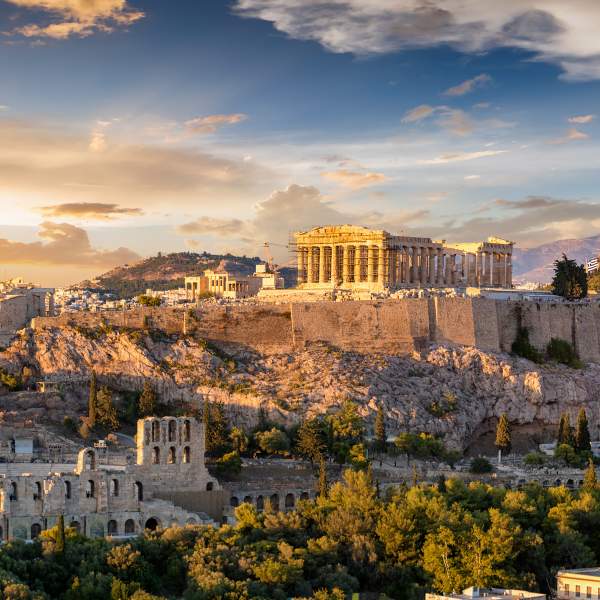 Akropol w Atenach o zachodzie słońca